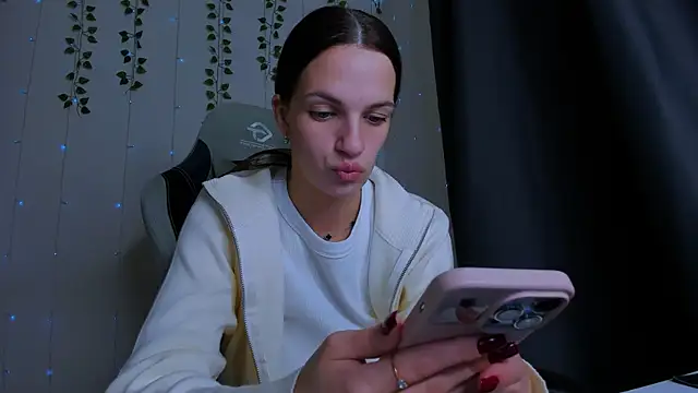 KarlaSim online show from 17, 10, 2025