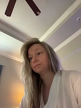 Vivian MayXxX online show from 23, 3, 2026