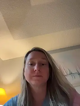 Vivian MayXxX online show from 23, 7, 2026