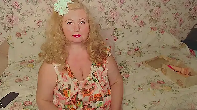 BustyDonnaSexyy online show from 15, 5, 2026