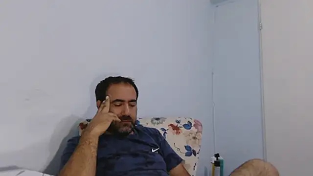 Snapshot of ZYXEL353 chatting on 14, 11, 2025 ZYXEL353 online show from 14, 11, 2025