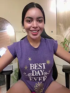 HotstuffCherrySummer online show from 27, 3, 2026