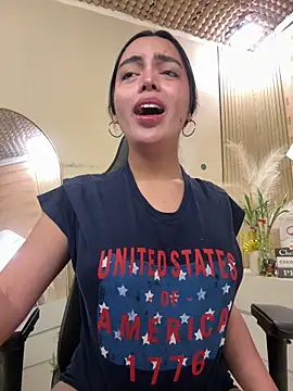 HotstuffCherrySummer online show from 26, 4, 2026