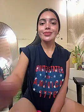 Snapshot of HotstuffCherrySummer chatting on 11, 5, 2026 HotstuffCherrySummer online show from 11, 5, 2026