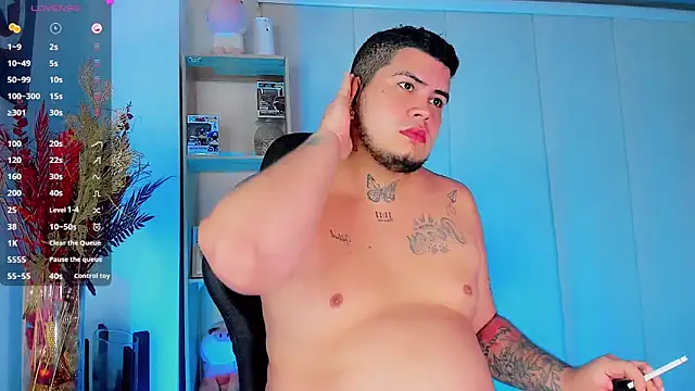 Snapshot of Thomas_chubbyxhot chatting on 7, 2, 2025 Thomas chubbyxhot online show from 7, 2, 2025