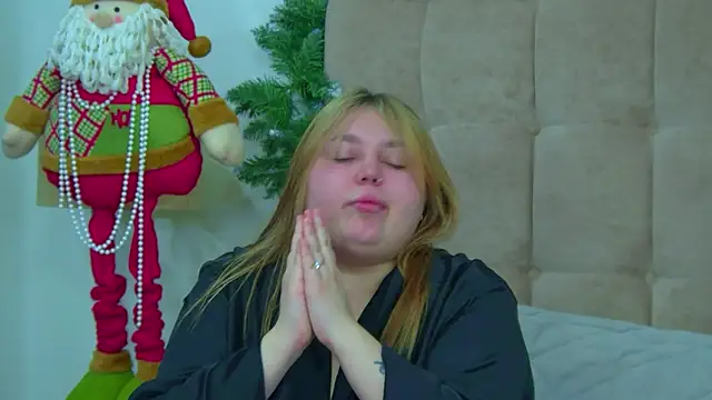 LillianKim online show from 21, 12, 2025