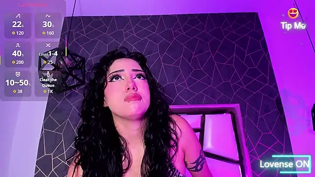 zarahfoster online show from 26, 5, 2026