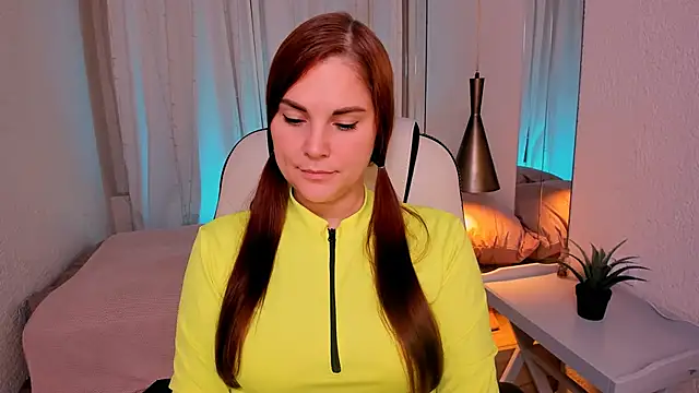 Ellis Foxy online show from 1, 2, 2025