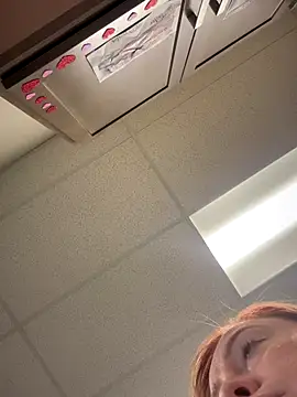 Snapshot of cinnatitties chatting on 8, 9, 2025 cinnatitties online show from 8, 9, 2025