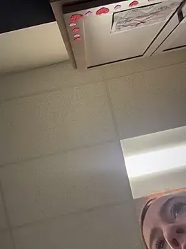 Snapshot of cinnatitties chatting on 9, 9, 2025 cinnatitties online show from 9, 9, 2025