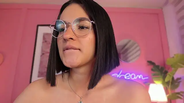 SoySaraa online show from 22, 1, 2025