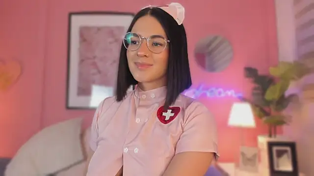 SoySaraa online show from 8, 2, 2025