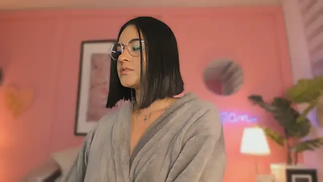 SoySaraa online show from 13, 2, 2025