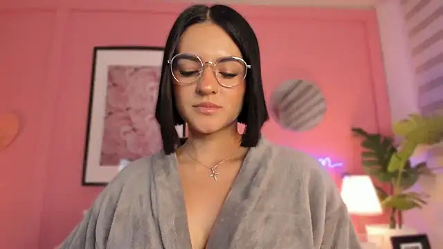 SoySaraa online show from 21, 2, 2025