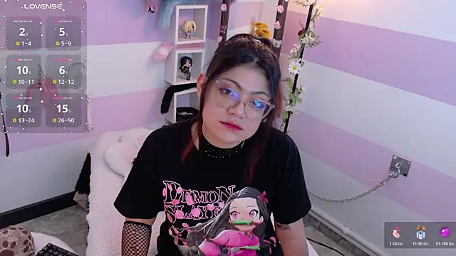 Catwhite  online show from 18, 4, 2026