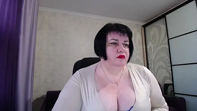 JuicyLady Di online show from 17, 10, 2025