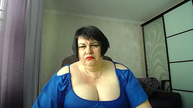 JuicyLady Di online show from 6, 6, 2026