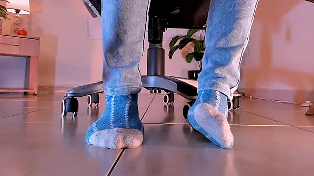 Snapshot of ArchieCollins chatting on 16, 10, 2025 ArchieCollins online show from 16, 10, 2025