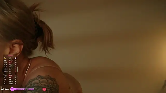 Snapshot of AskAlexa chatting on 28, 10, 2025 AskAlexa online show from 28, 10, 2025