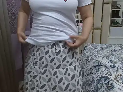 Lovelywife786 online show from 21, 6, 2026