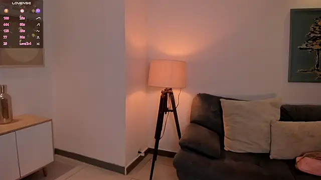 MartinnaBonnet online show from 19, 2, 2025