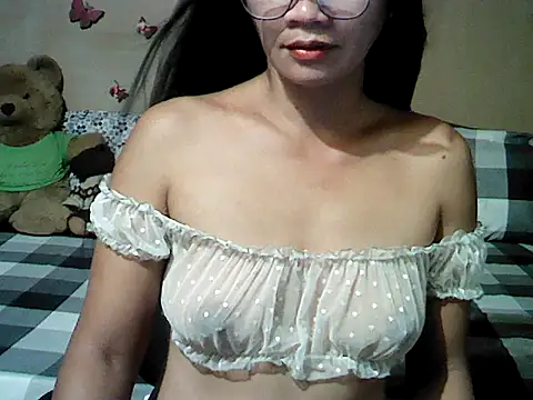 Mia Rein online show from 7, 6, 2026