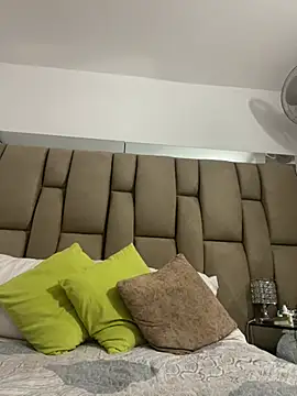 Amber Parker online show from 11, 3, 2025