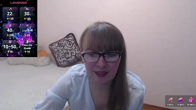 Snapshot of MargotLot chatting on 7, 2, 2025 MargotLot online show from 7, 2, 2025