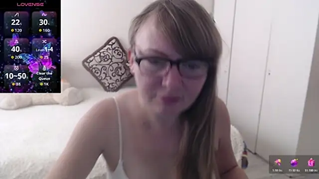 Snapshot of MargotLot chatting on 21, 10, 2025 MargotLot online show from 21, 10, 2025