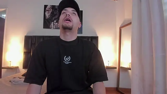 Pleasure Vibes23 online show from 20, 1, 2025