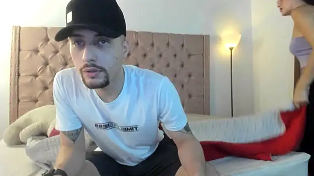 Pleasure Vibes23 online show from 20, 2, 2025