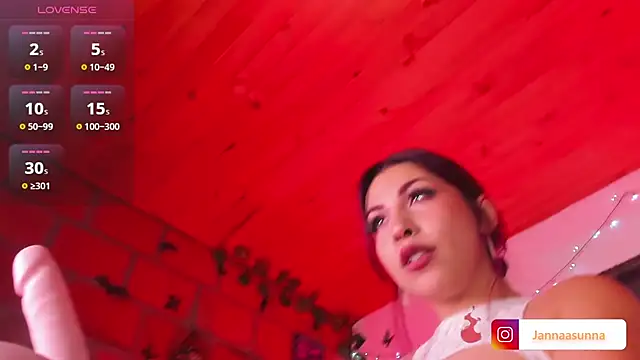 EmmaRusso online show from 15, 1, 2025