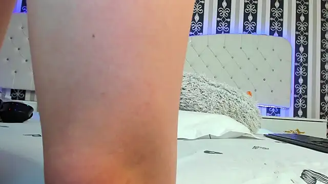 Aidasina online show from 16, 2, 2025