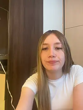 horny  molly  online show from 27, 6, 2026