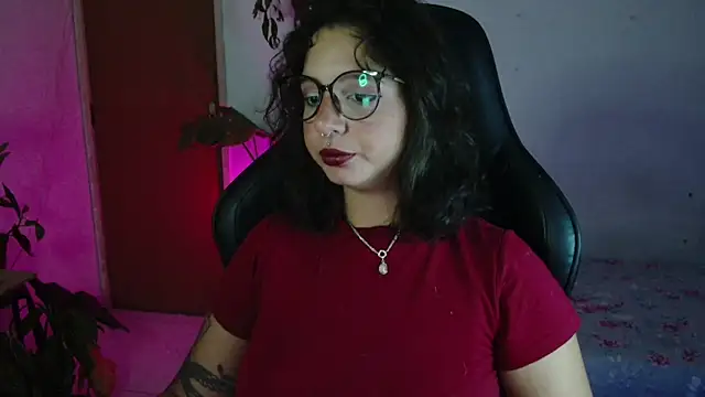 Snapshot of myamillor chatting on 15, 7, 2026 myamillor online show from 15, 7, 2026