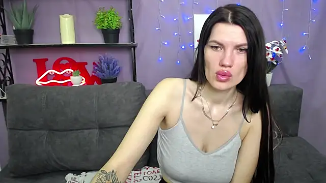 MilaLoona online show from 21, 3, 2025