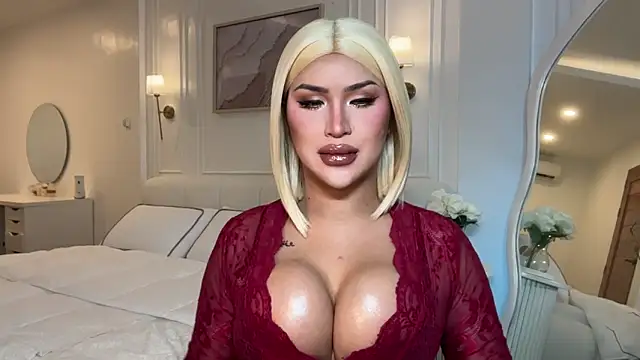 Your Majesty Tyra online show from 2, 7, 2026