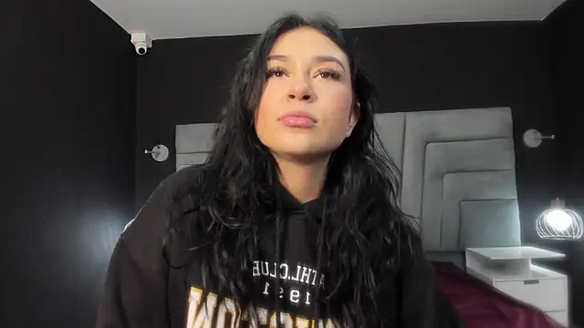 dayra angels online show from 13, 3, 2025