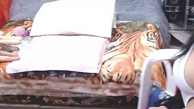 Snapshot of anie_milf1 chatting on 22, 2, 2025 anie milf1 online show from 22, 2, 2025