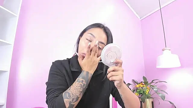 miss soffi  online show from 19, 3, 2025