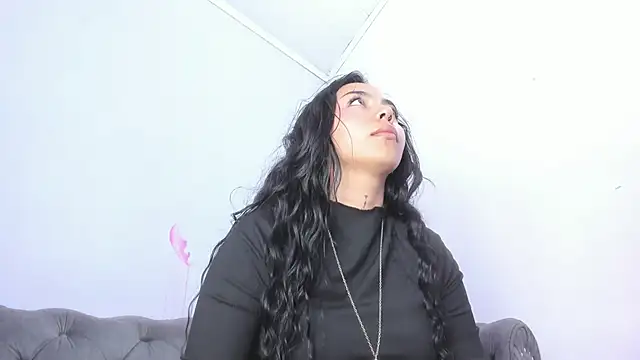 miss soffi  online show from 21, 4, 2026