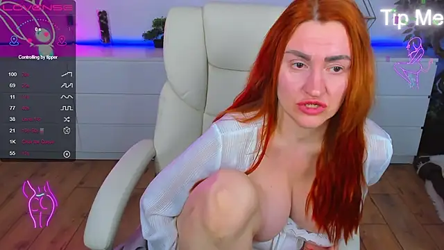 Snapshot of Kamilla_Hot chatting on 27, 11, 2025 Kamilla Hot online show from 27, 11, 2025