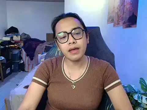Your PrettyGirlxxx online show from 10, 5, 2026