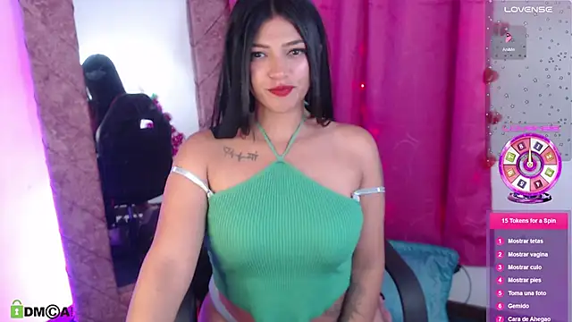 Julia 7 online show from 14, 1, 2025