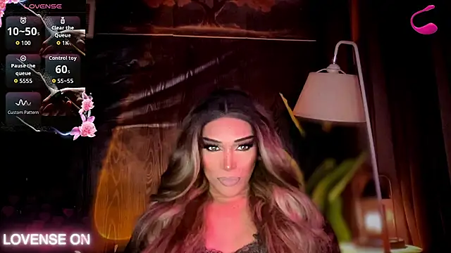 Snapshot of Lo_la_69 chatting on 30, 6, 2026 Lo la 69 online show from 30, 6, 2026