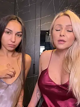 Snapshot of Keep_us_wild chatting on 3, 1, 2025 Keep us wild online show from 3, 1, 2025