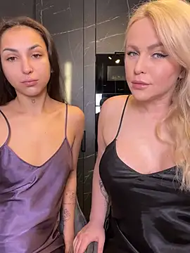 Snapshot of Keep_us_wild chatting on 17, 3, 2025 Keep us wild online show from 17, 3, 2025