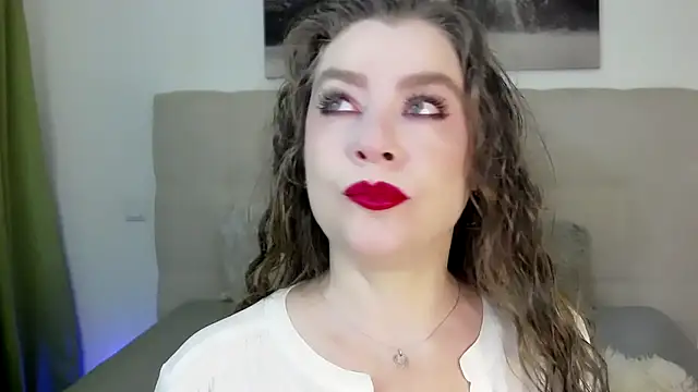 Snapshot of PetersEmily chatting on 16, 3, 2025 PetersEmily online show from 16, 3, 2025