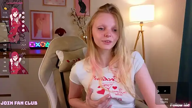 Snapshot of evangel1ne chatting on 27, 9, 2025 evangel1ne online show from 27, 9, 2025