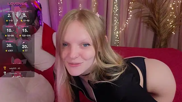 Snapshot of evangel1ne chatting on 5, 11, 2025 evangel1ne online show from 5, 11, 2025